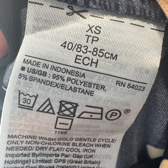 Banana Republic Print Tie-Front Cropped Jumpsuit - Picture 10 of 11